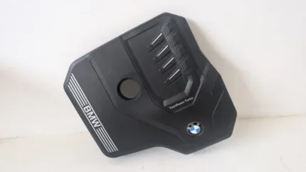 Acquista il Copertura decorativa del motore BMW X4 2.0 (G02) FL 2021> 11148676203 13145 per 100 € ⏩ Autoriccio