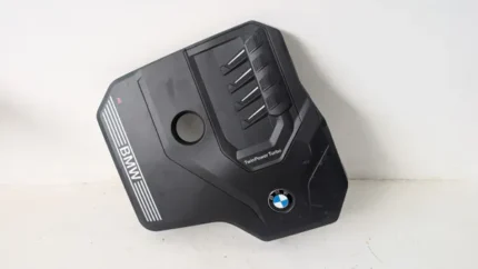 Acquista il Copertura decorativa del motore BMW X4 2.0 (G02) FL 2021> 11148676203 13148 per 100 € ⏩ Autoriccio