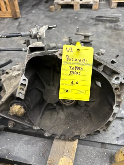 Cambio manuale Toyota Yaris benzina serie 20tt010748324